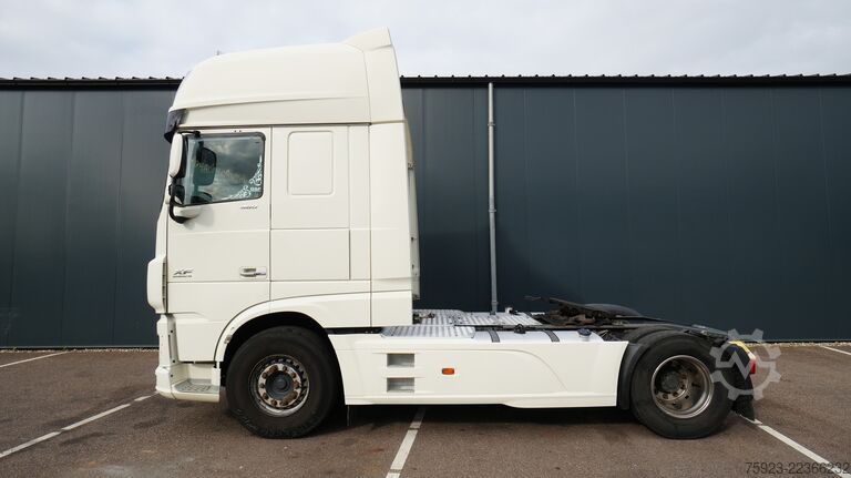 Standaard-SZM DAF XF 460 FT ssc tractor unit