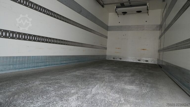 Gekoeld/bevroren transport Volvo FE 280 Frigo truck 706.000km