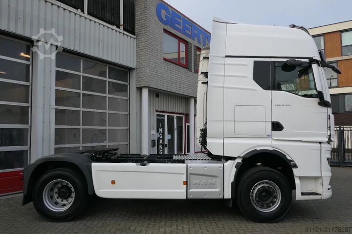 Standard-SZM MAN TGX 18.510 | Retarder | 2Tanks | 530656Km | 202...