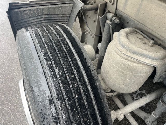 Tipper truck MAN TGX 26.470 6x2-4 BL Zweiseitenkipper mit Hänger