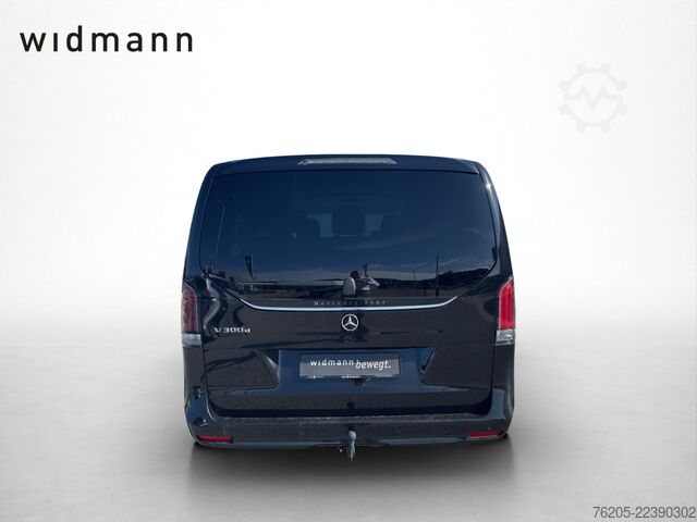 Minibusz Mercedes-Benz V 300 d AVANTGARDE Extralang 360 ACC AHK AUT LM
