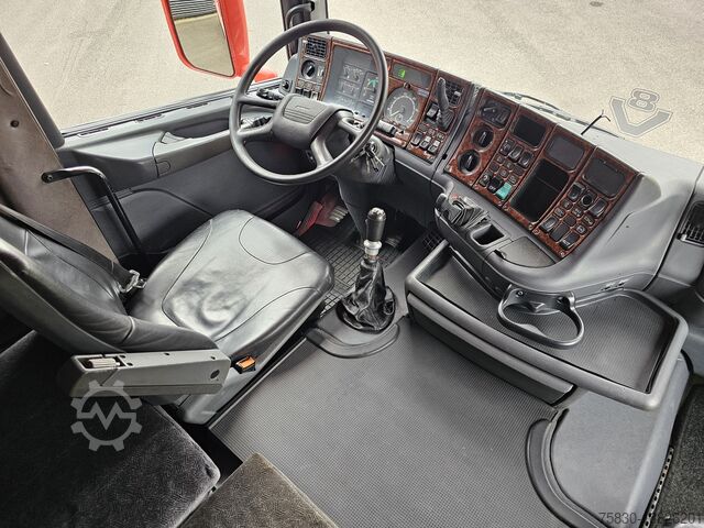 Scania R 164.580 8x4-4 / 150T / HANDGESCHAKELD / RETARDER / GROTE AS Scania R 164.580 8x4-4 / 150T / MANUAL / RETARDER / BI...