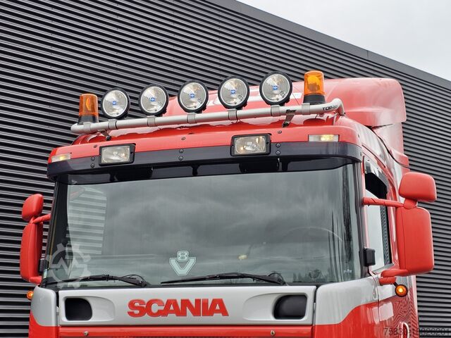 Scania R 164.580 8x4-4 / 150T / HANDGESCHAKELD / RETARDER / GROTE AS Scania R 164.580 8x4-4 / 150T / MANUAL / RETARDER / BI...