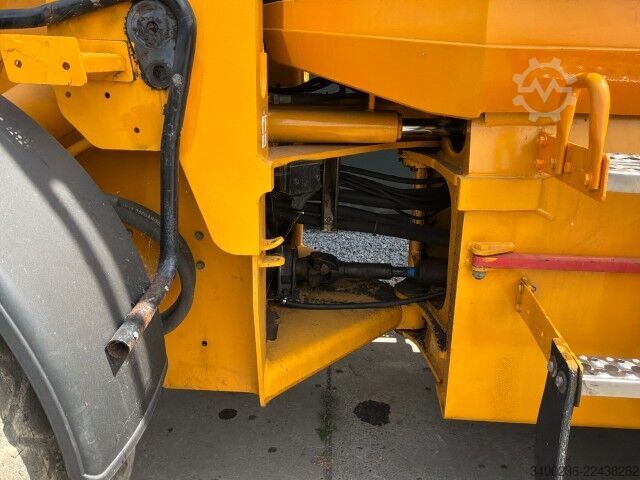 Caricatore JCB 436HT