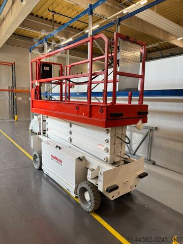Nůžková plošina Liftlux SL105-10E2WD