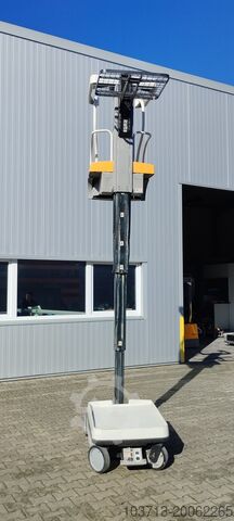 Préparateur de commandes à haute levée Crown Kommisionierer WAV50-118