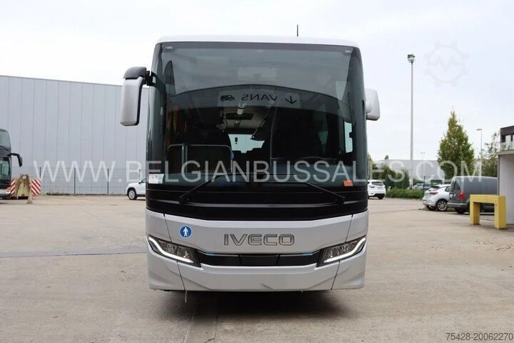 Međugradski autobus Iveco Crossway 10.7m NF line HV / NEW / 43  ...