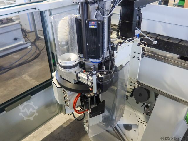 CNC Machine Centres For Routing, Drilling And Edgebanding. BIESSE ROVER A 1842 EDGE