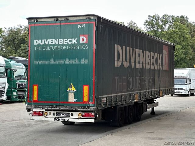 Åben sættevogn med presenning SCHMITZ CARGOBULL SCB*S3T MegaTrailer Curtainsider Edscha