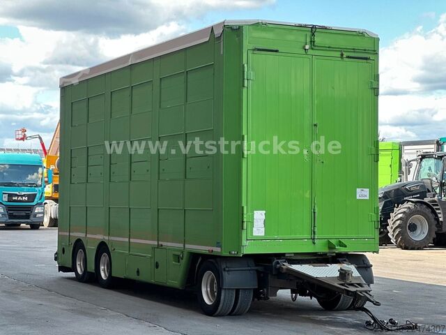 Ló-szállító utánfutó  Cuppers LVA 09-16 AL 3-Stock Viehanhänger,