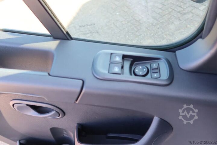Hűtőfurgon Renault Master Koel/Vries/Verwarmen L3/H2 BPM vrij