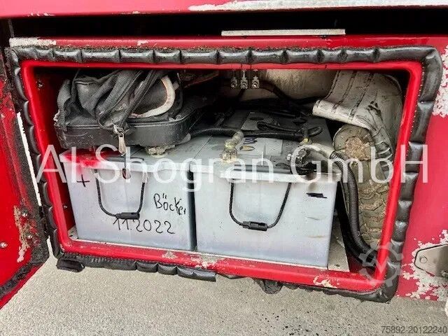 Ρυμουλκούμενο αλόγου Menke-Janzen 2 x Achsen PBW / Geflügeltransport