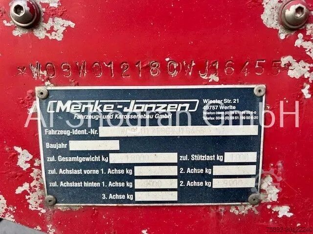 Przyczepa do przewozu koni Menke-Janzen 2 x Achsen PBW / Geflügeltransport