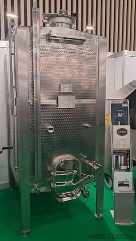 Téglalap alakú rozsdamentes acéltartály L-INOX 2400L(Ausstellungsmodel)