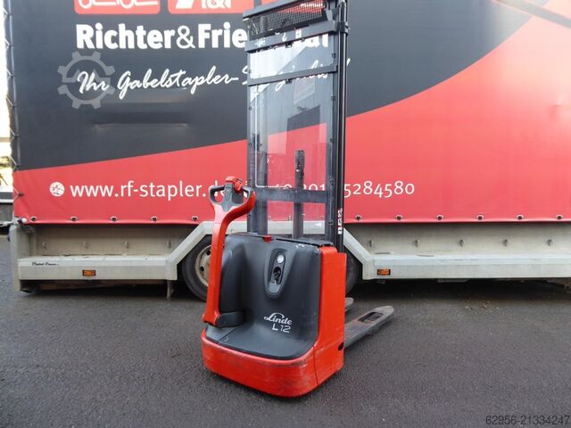 High Lift stacker Linde L12