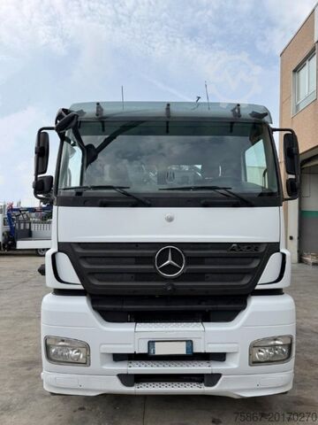 Wywrotka Mercedes-Benz axor 2535