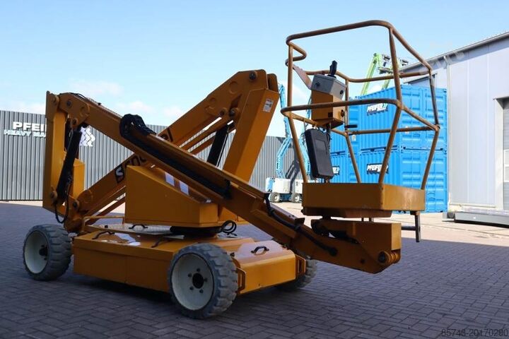 Przegubowa teleskopowa platforma robocza Snorkel A38E Electric, 13.5m Working Height, 6.1m Reach, 2