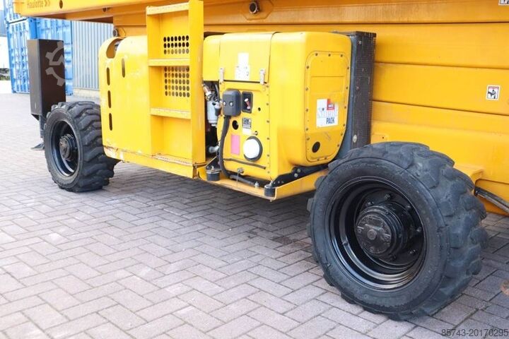 Schaarlift Haulotte H15SXL Diesel, 4x4 Drive, 15m Working Height, 500k