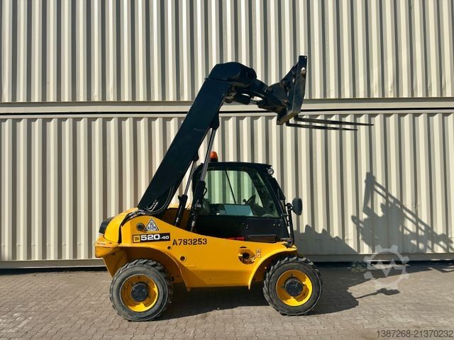 Telehandler JCB 520-40 / 4 Meter / 2 Tonnen / 2.297 Bh / TOP