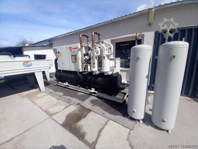 Enfriadora Trane RTUB224 800kW Trane RTUB 224 800kw
