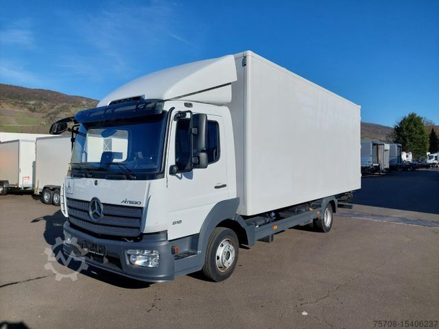 Dobozos furgon MERCEDES-BENZ 816 Atego*6,2m Möbel-Koffer* Türen*Kamera*57 tkm