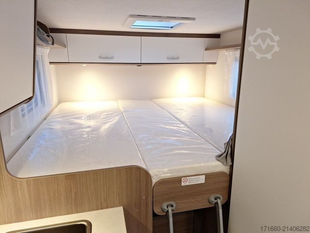 Half-integraal camper CARADO V 347