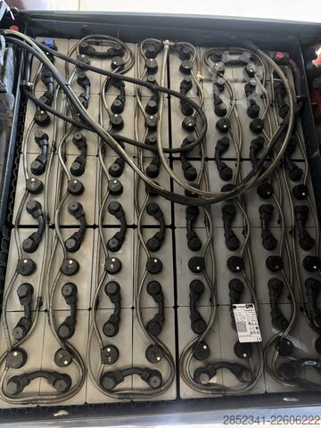 Targonca Linde E30L mit Triplex 6880 mm