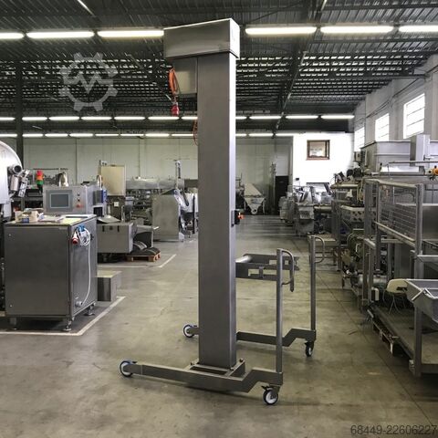 Mobil rakodás 200L-es szabványos kocsikhoz Barsso mobiele lift voor 200L normwagens