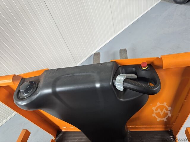 EK-x 10 * VORFÜHRMODELL !! DOPPELTES LENKSYSTEM !! STILL EK-x 10 * DEMO !! DOUBLE steering !!