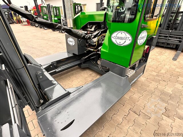 4-utas targonca Combilift C3000 / 4100 MM / 3 TONS / LPG /LIKE NEW
