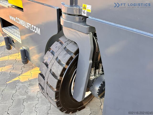 Cărucior cu stivuitor cu 4 căi Combilift C5000SL / 5T / DUPLEX 4000 MM / GAS