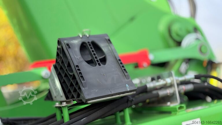 Teleszkópos rakodó Sennebogen 355 E