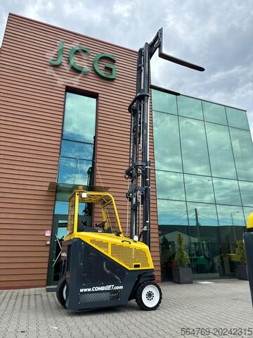 Fyrvägsstaplare Combilift CB4500//2019 year // Triplex 6400 mm
