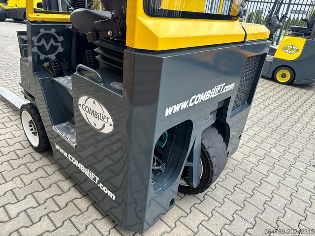 Fyrvägsstaplare Combilift CB4500//2019 year // Triplex 6400 mm