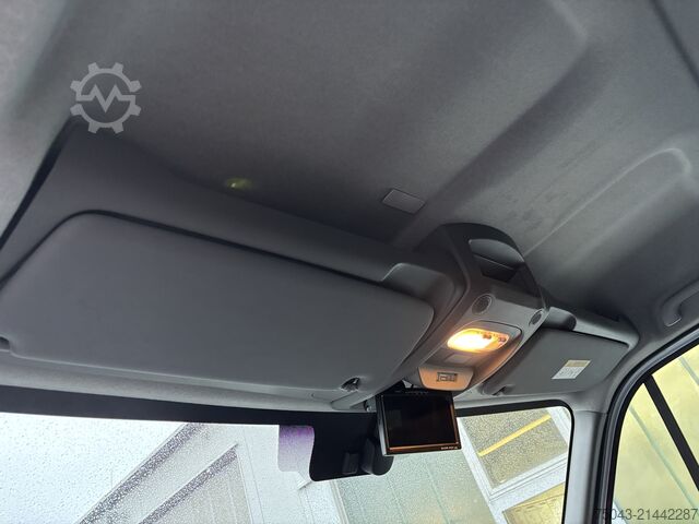 Vysoký a prodloužený skříňový vůz Renault Master 3,5T L3H2*Allrad*10Tm*Klima*1.Han