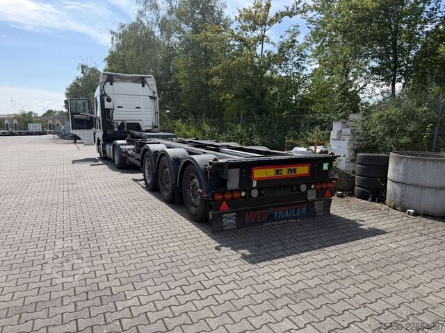 Návěs s výměnnou nástavbou web trailer LPRS 24  3 Achs Container- Chassis incl. Generator TranscoolWenig Benutzt