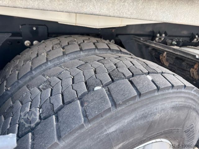 Driezijdige kipper MAN TGS 26.470*ATLAS*MEILLER-KIPPER*HYDRO-DR*SPECIAL