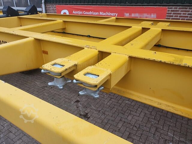 Container transport  Buiscar buizentrailer