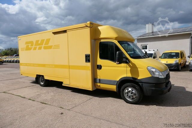 Vrachtwagen met bakwagen iveco Daily 50C15 COC