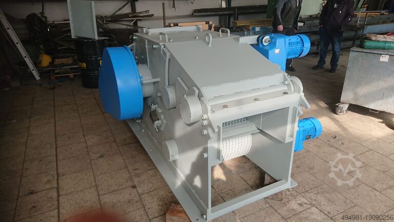 Wood chipper SG strojírny 500