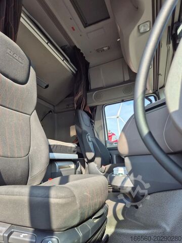 Standard traktor DAF XF 480 FT SUPER SPACE CAB