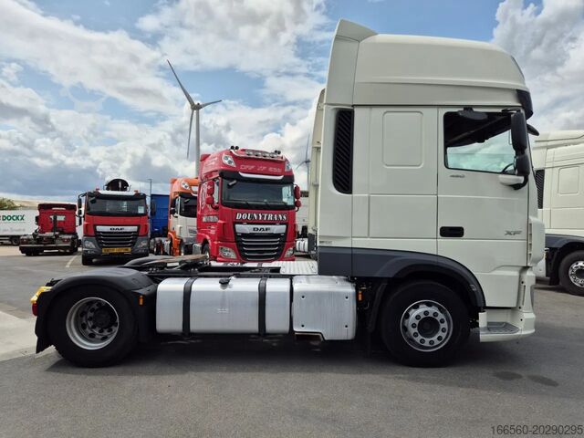 Standaard trekker DAF XF 480 FT SUPER SPACE CAB