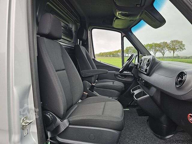 Kombi s vysokou střechou MERCEDES-BENZ SPRINTER 314 L1H1 LED WP-Inricht.
