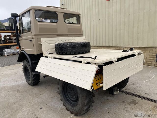 1991 Mercedes-Benz Unimog 407 Mercedes-Benz Unimog 407
