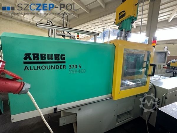 Macchina per stampaggio a iniezione Arburg 370S 700-100/100