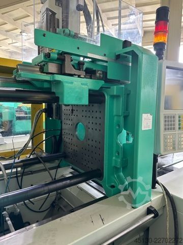 Macchina per stampaggio a iniezione Arburg 370S 700-100/100