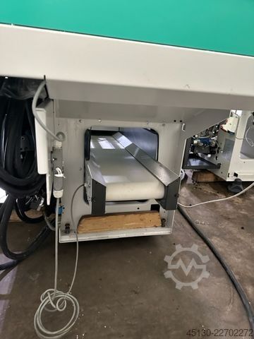 Macchina per stampaggio a iniezione Arburg 370S 700-100/100