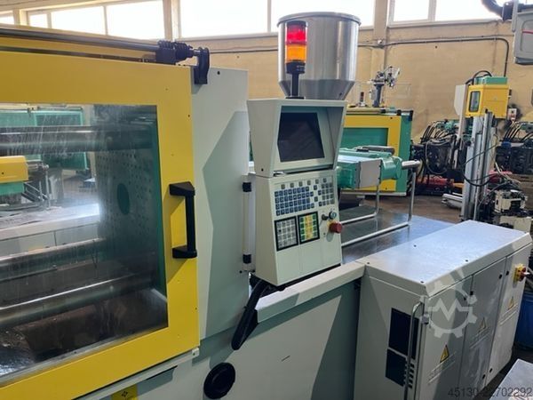 Macchina per stampaggio a iniezione Arburg 420C 800-250
