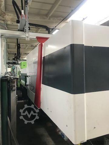 Máquina de moldeo por inyección Ferromatik Milacron Magna T(MTs) 150-450