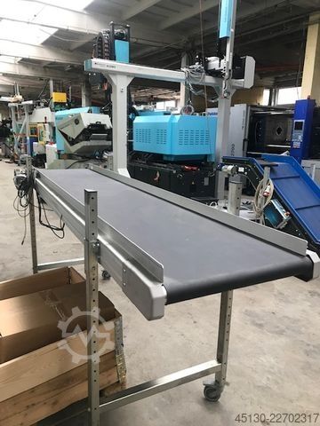 Máquina de moldeo por inyección Ferromatik Milacron Magna T(MTs) 150-450